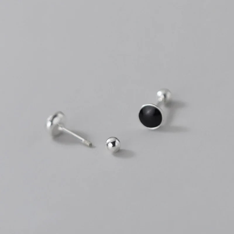 Aretes Círculo con Esmalte Negro