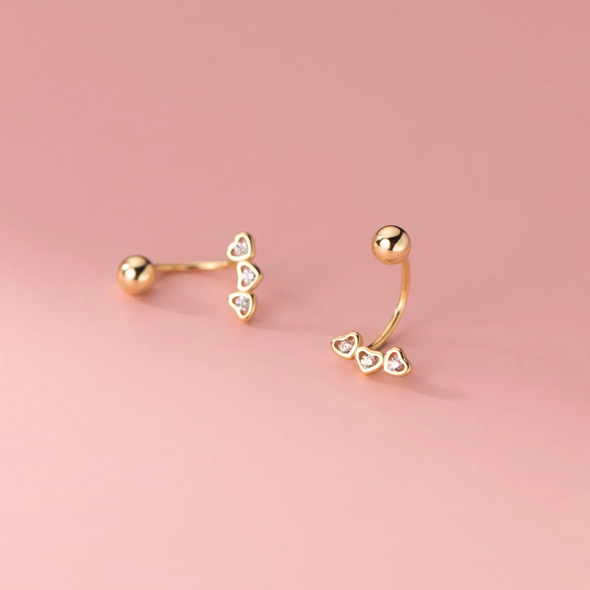 Aretes Corazón con Esferas