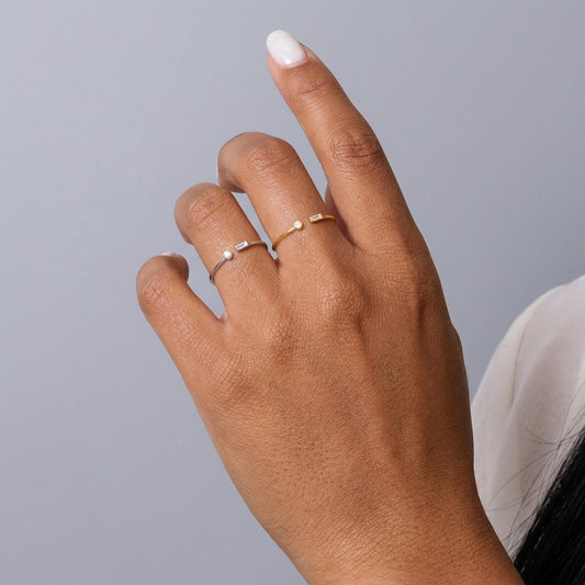 Anillo Abierto Cuadrado y Redondo con Zirconias