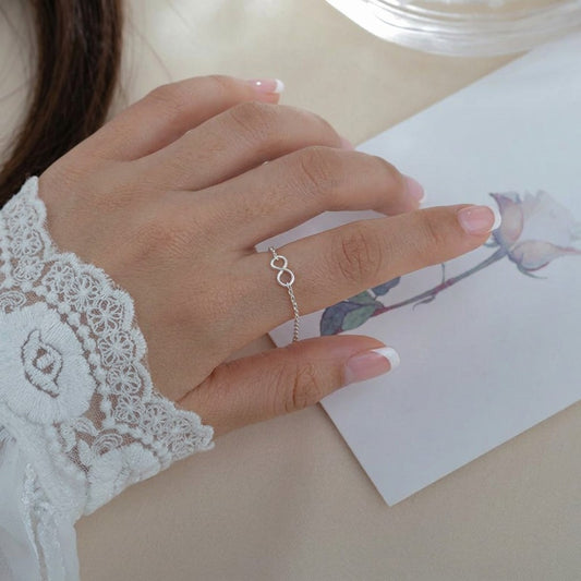 Anillo Cadena de Esferas Ajustable