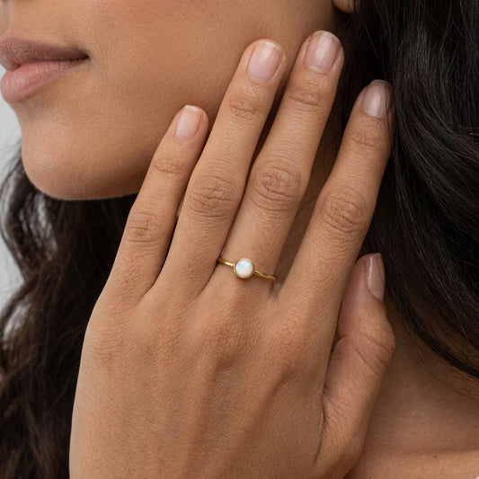 Anillo con Concha Blanca