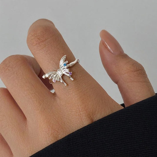 Anillo Mariposa con Piedras de Colores
