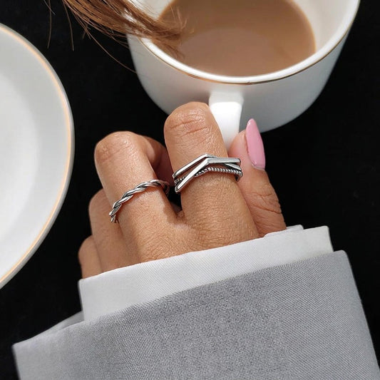Anillo Trenzado Cruzado Vintage