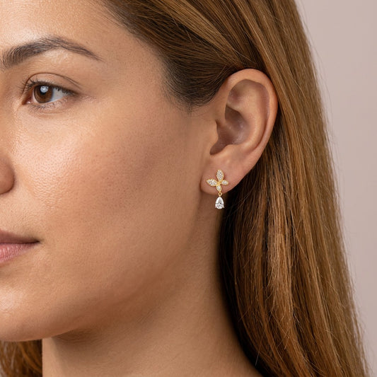 Aretes Colgantes Mariposa con Zirconias