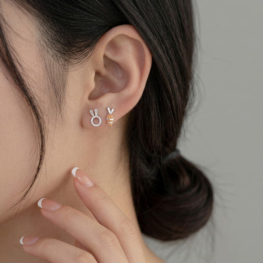 Aretes Conejito y Zanahoria en Plateado o Dorado