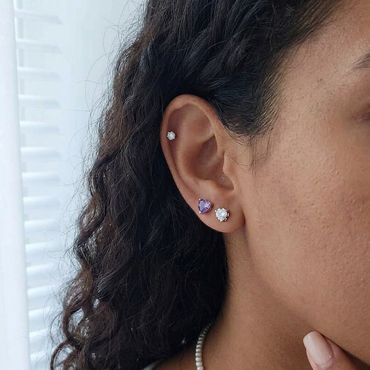 Aretes Corazón con Zirconia de Color