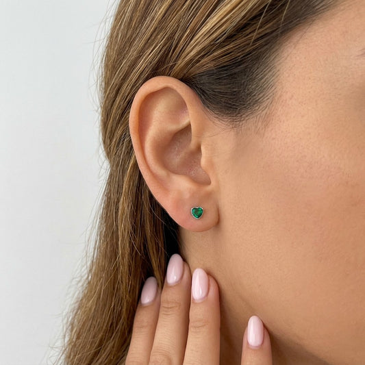Aretes Corazón con Zirconia de Color y Rosca