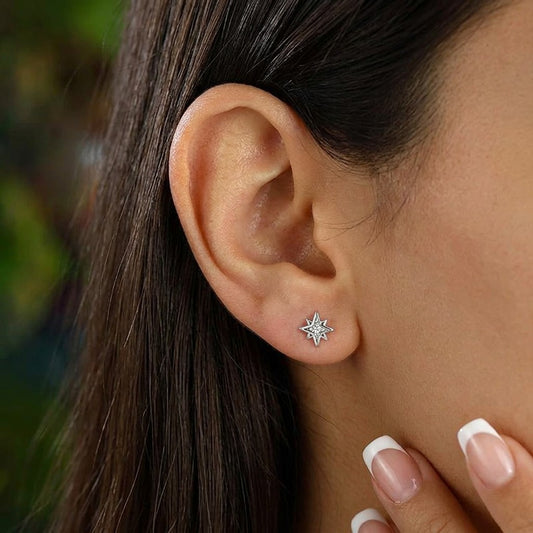 Aretes Estrella con Zirconia Blanca