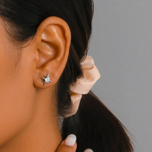 Aretes Estrella con Zirconia Negra o Blanca