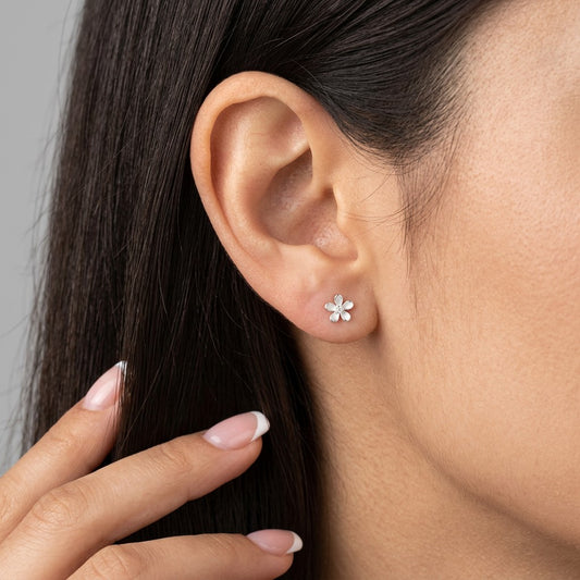 Aretes Flor con Cierre de Rosca