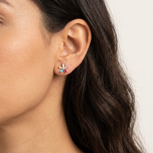 Aretes Flor de Cinco Pétalos de Colores