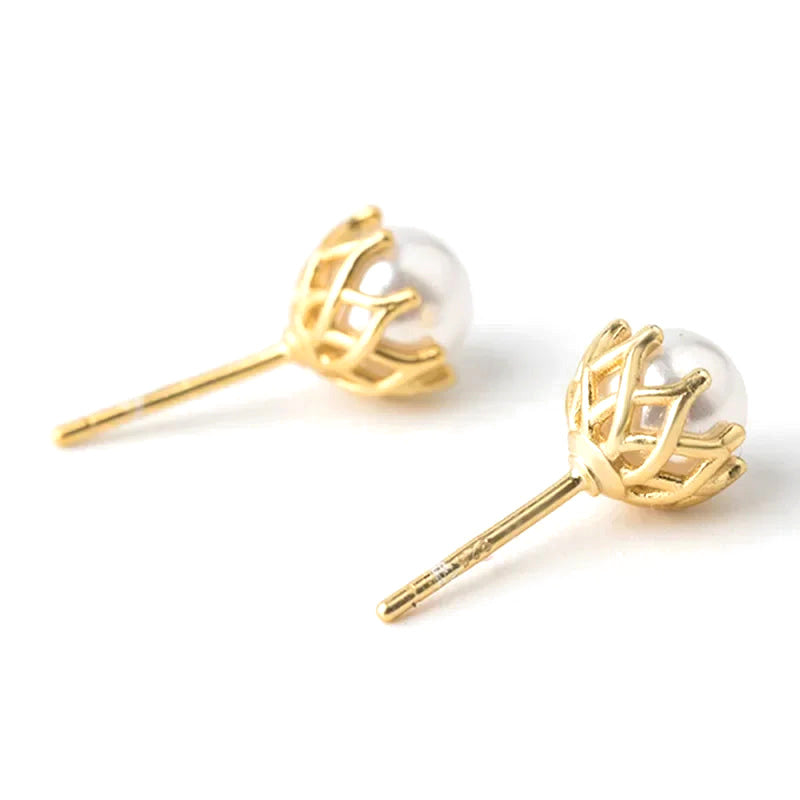 Aretes Flor Dorada con Perla
