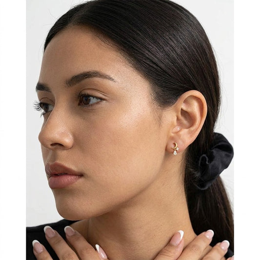 Aretes Luna con Zirconia en Gota