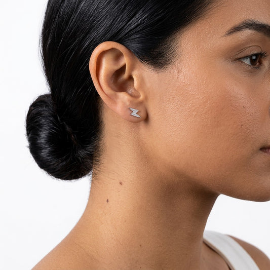 Aretes Rayo con Zirconias