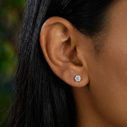 Aretes Zirconia de Seis Garras Dorados o Plateados