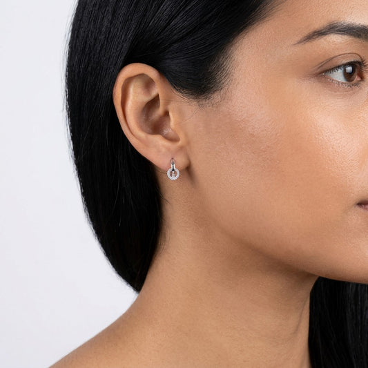 Arracadas Redondas o Cuadradas con Zirconias