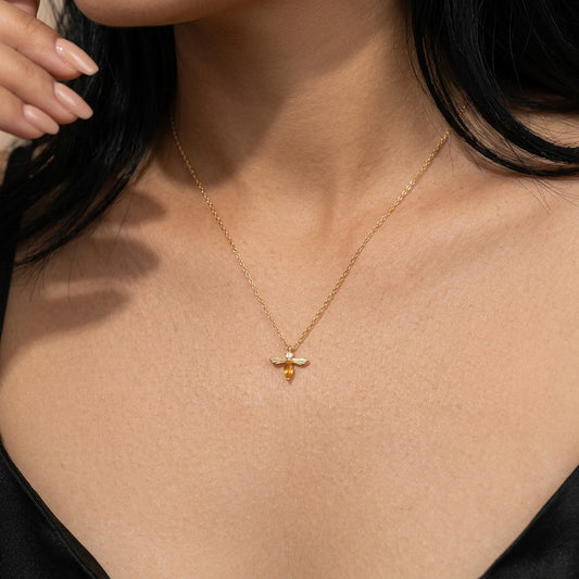 Collar Abejita con Zirconias