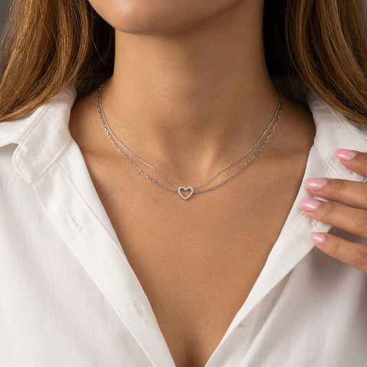 Collar Cadena de Bolitas con Corazón