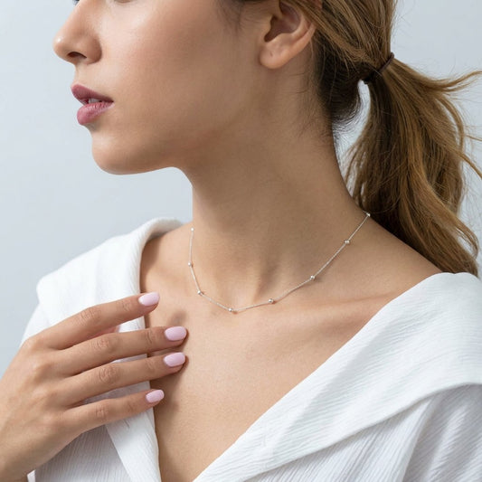 Collar con Dije de Esferas