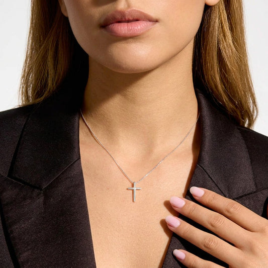 Collar Cruz con Cadena Veneciana