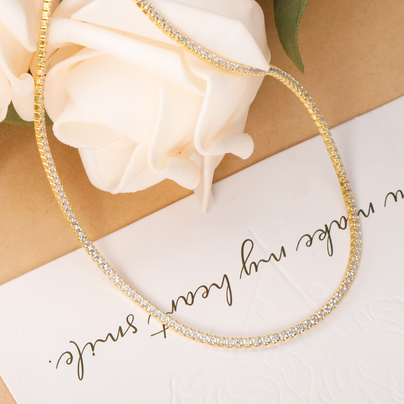 Collar Choker con Zirconias Deslumbrantes