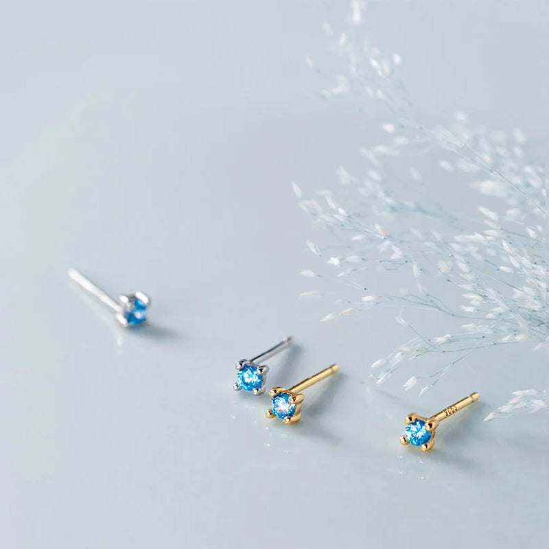 Aretes Mini Cuadrados con Zirconia Azul