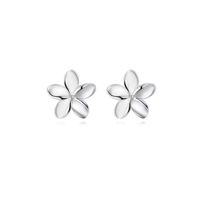 Aretes Mini Flor en Tres Tamaños
