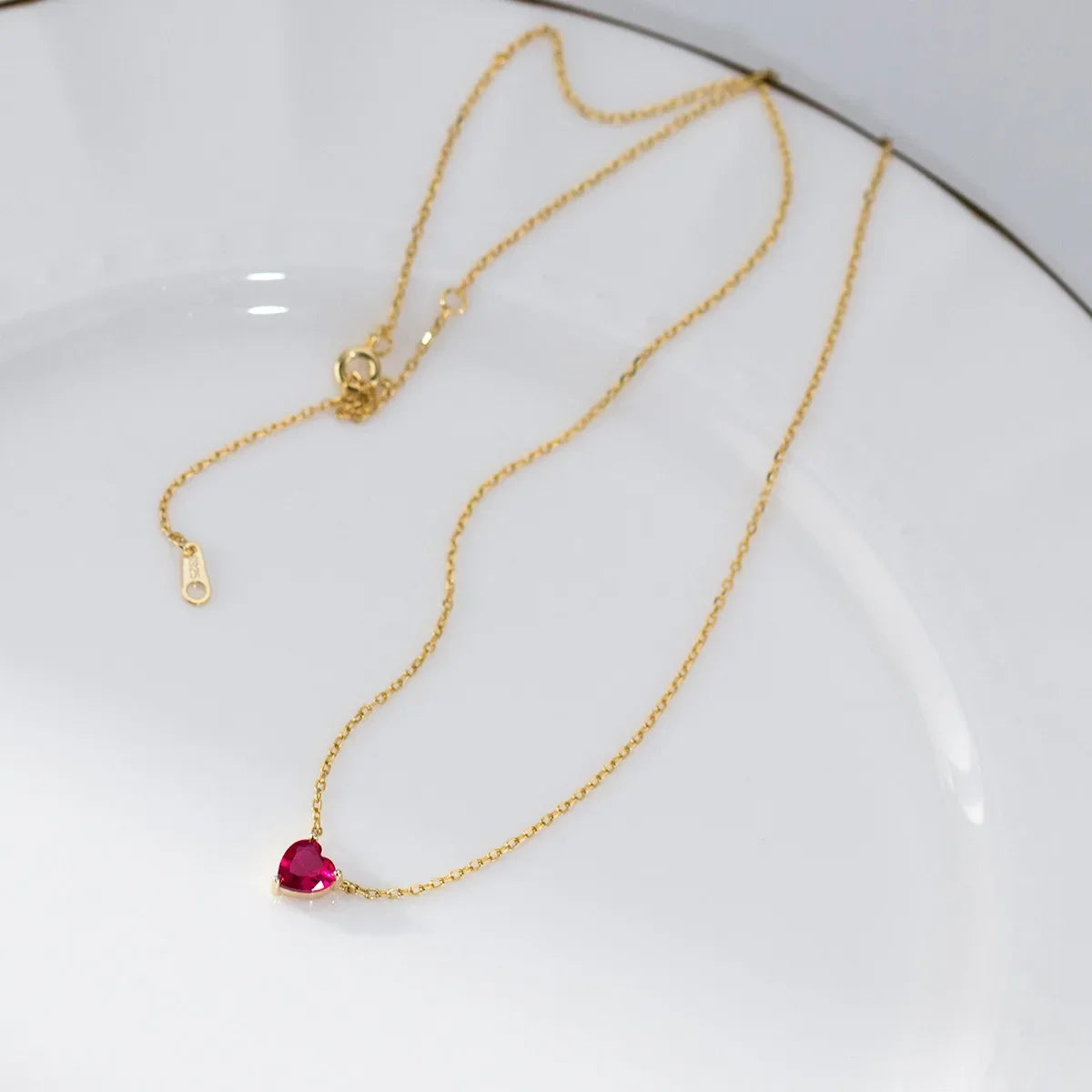 Collar Corazón de Zirconia