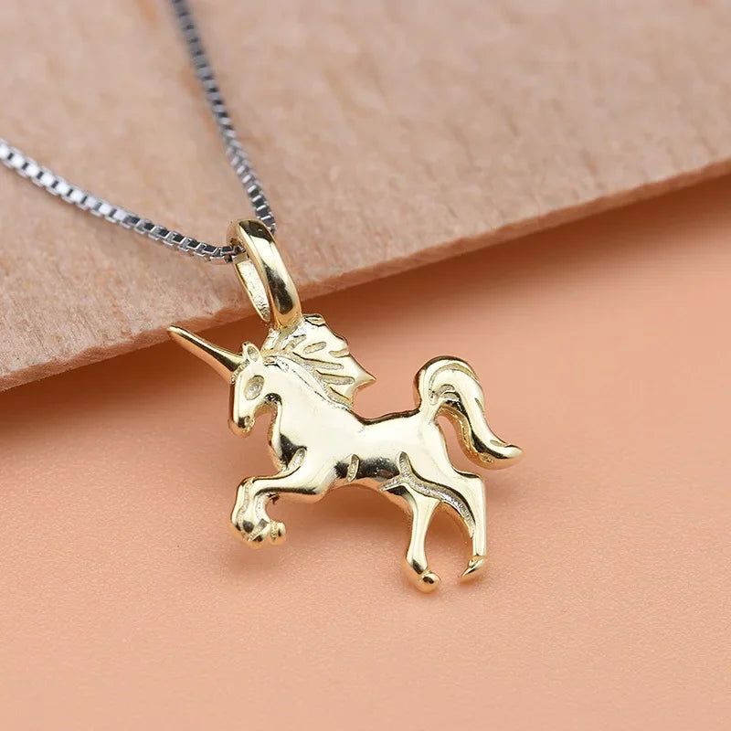 Dije Unicornio Alado