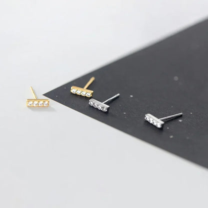 Aretes Mini Barra con Zirconias