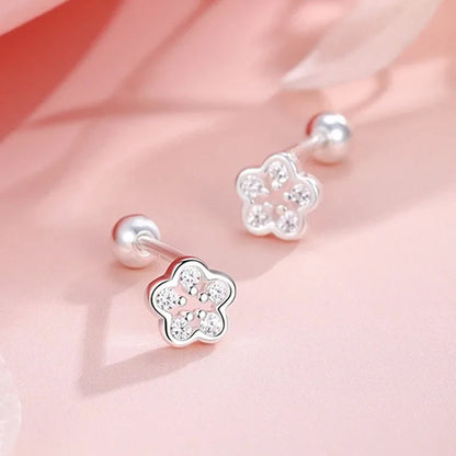 Aretes Flor con Zirconias en Dos Modelos