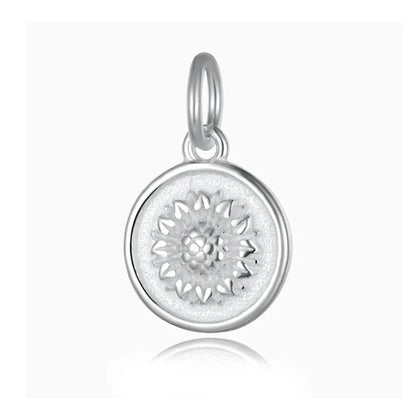 Dije Moneda con Girasol