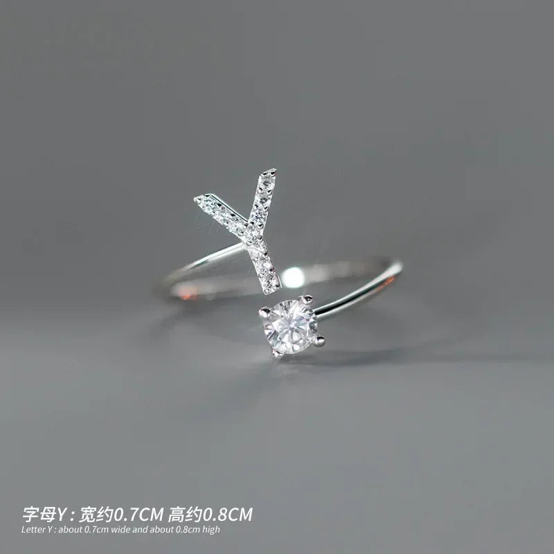 Anillo Inicial con Zirconias