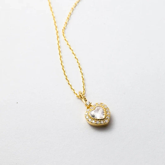 Collar Amor con Piedras Blancas