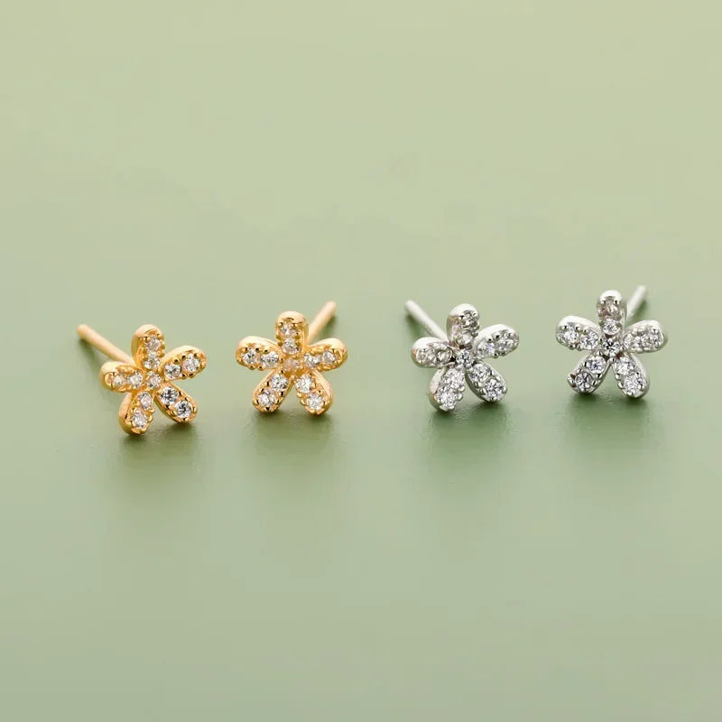 Aretes Flor con Zirconias