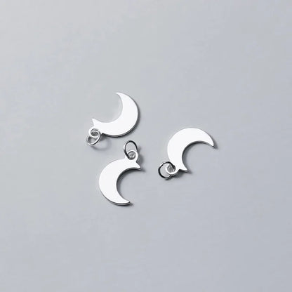 Dije Luna en Dos Tamaños
