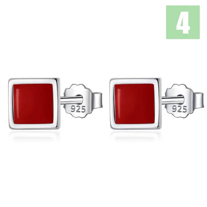 Aretes Figuras en Negro o Rojo