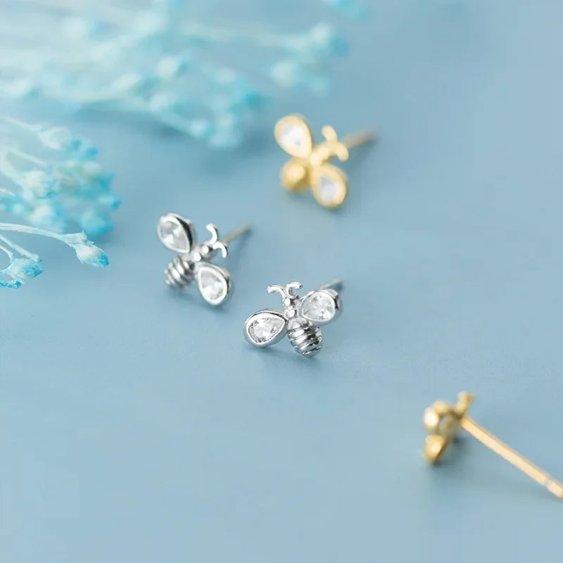 Aretes Abeja con Zirconias