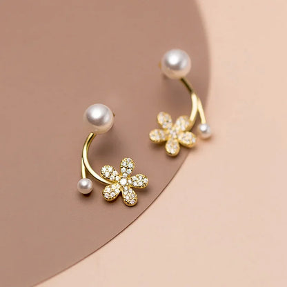 Aretes Flor con Perla y Zirconias