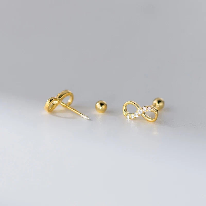 Aretes Infinito con Zirconias
