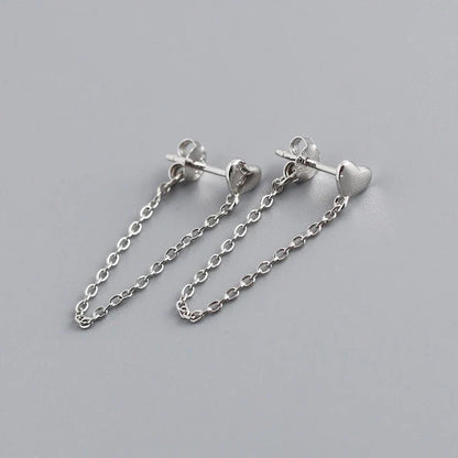 Aretes Corazón con Cadena Colgante