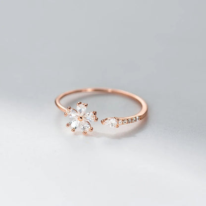 Anillo Abierto Flor con Zirconia en Gota