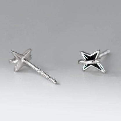 Aretes Estrella Negra de Cuatro Puntas