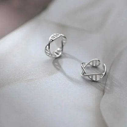 Aretes de Clip Ondas Caladas