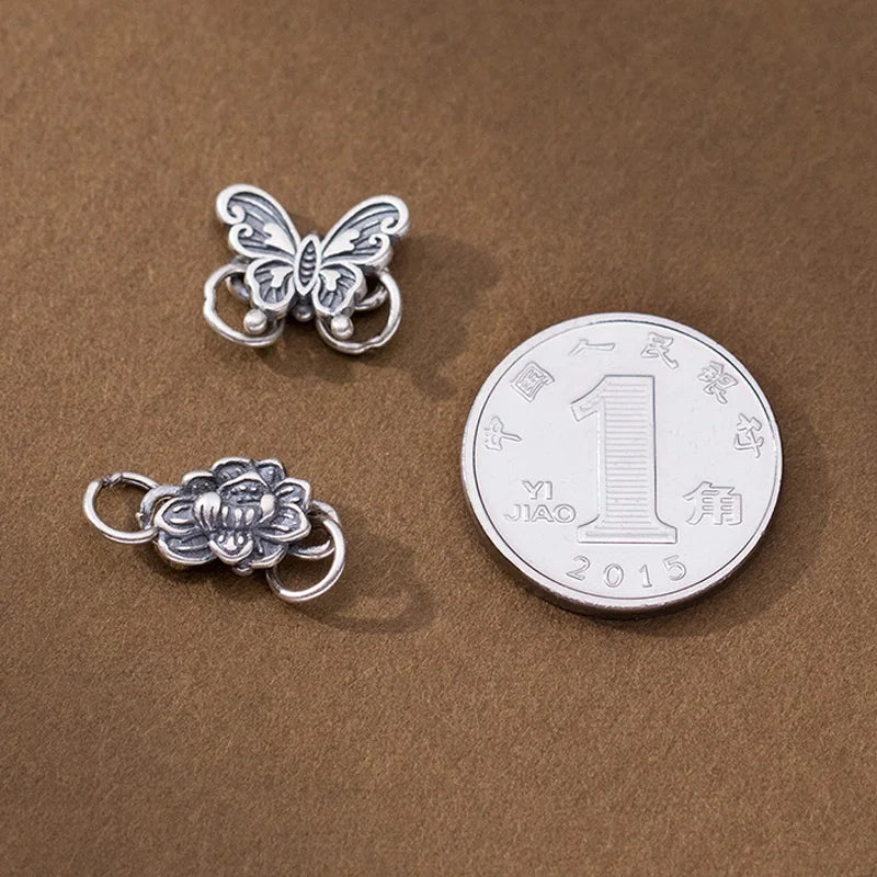 Dije Mariposa en Cuatro Estilos