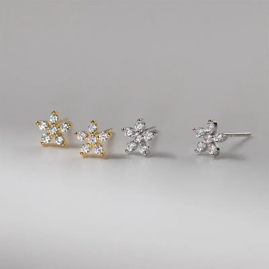 Aretes Flor de Cerezo con Zirconias