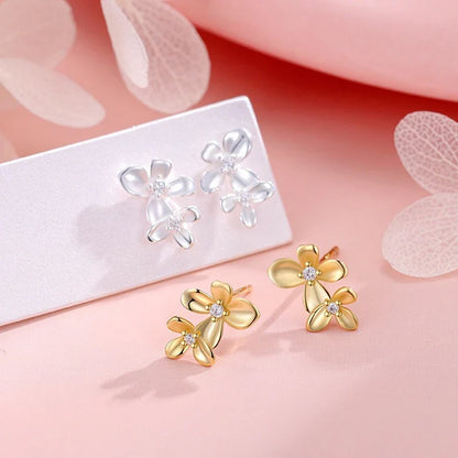 Aretes Flor de Gardenia