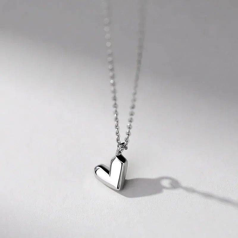 Collar Corazón Geométrico