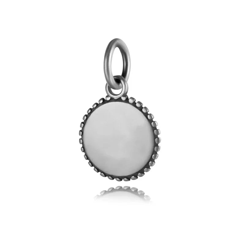 Dije Moneda con Flor