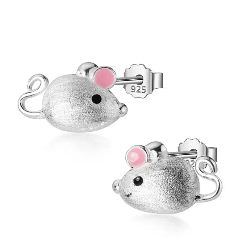 Aretes Ratoncito en Dos Modelos